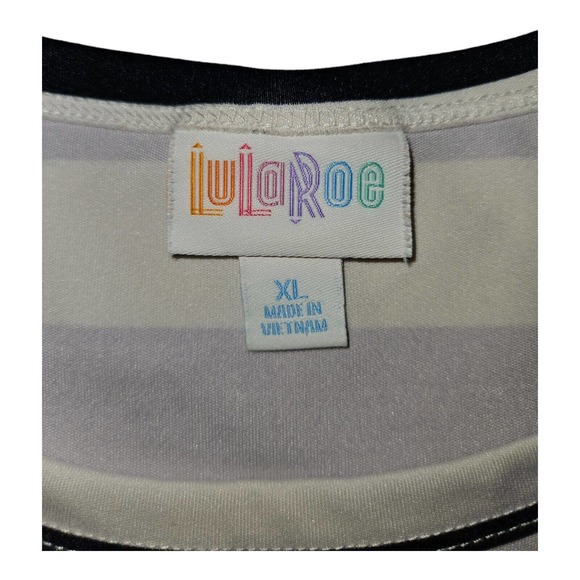 LuLaRoe Dress Women's XL Short Sleeve Pockets Self Tie Wrap Around Belt - Picture 3 of 8